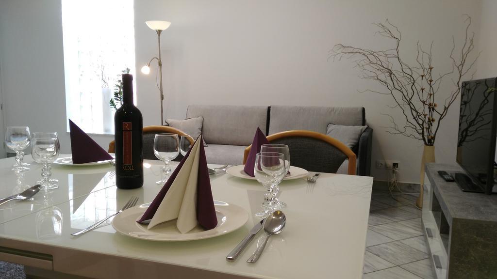 索普隆Fueredi Haz Apartman公寓 外观 照片